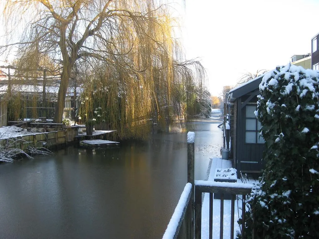 Quarenta Studio Amsterdam Bed & Breakfast